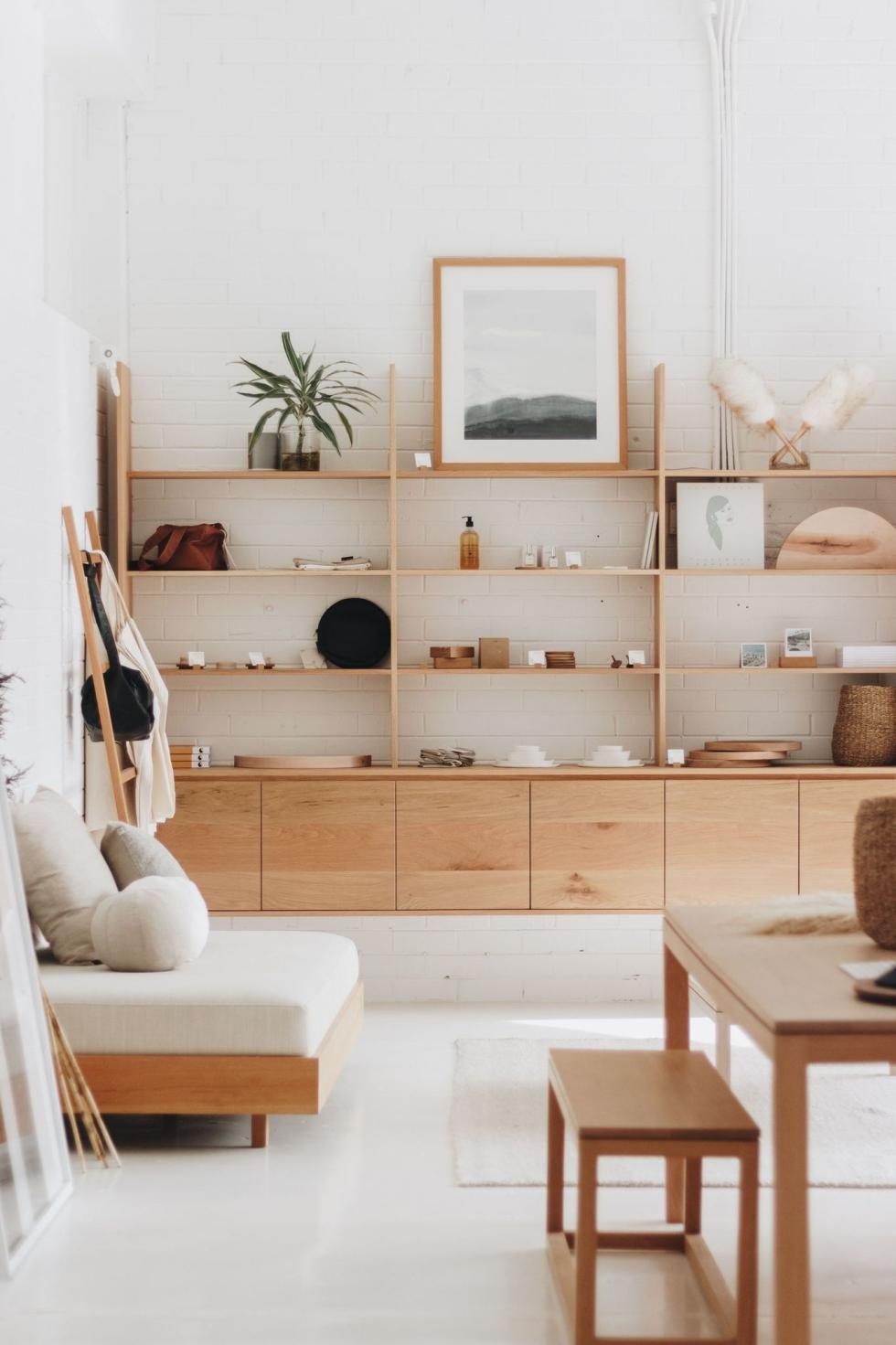 Floating bookcase in oak