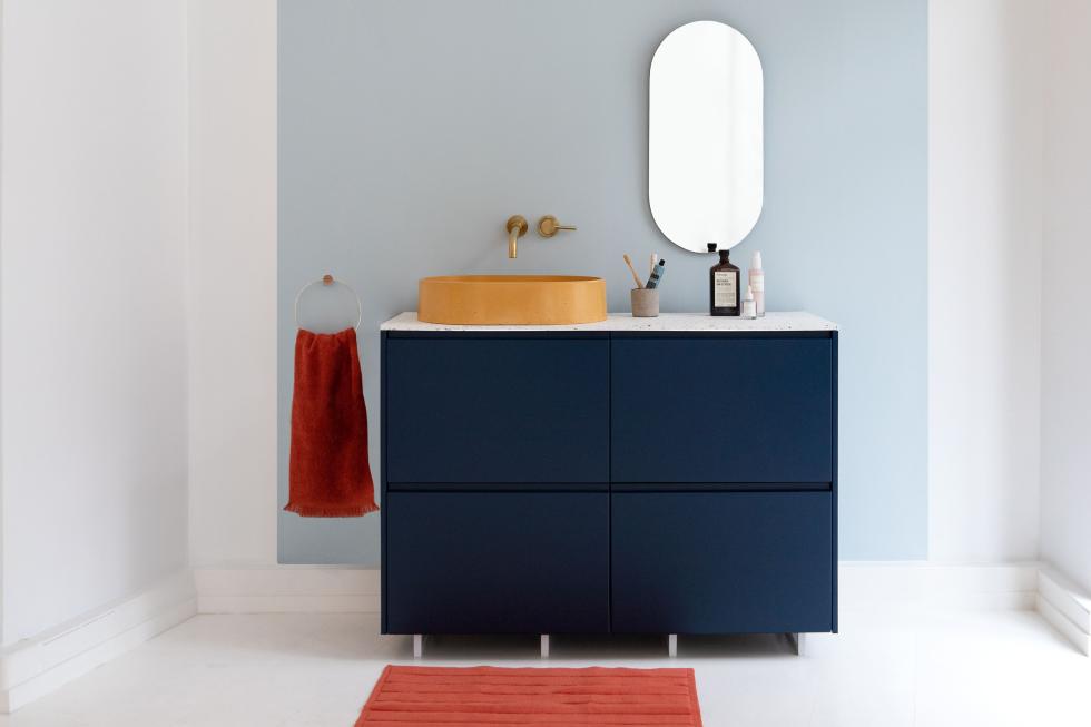 meuble salle de bain pieds