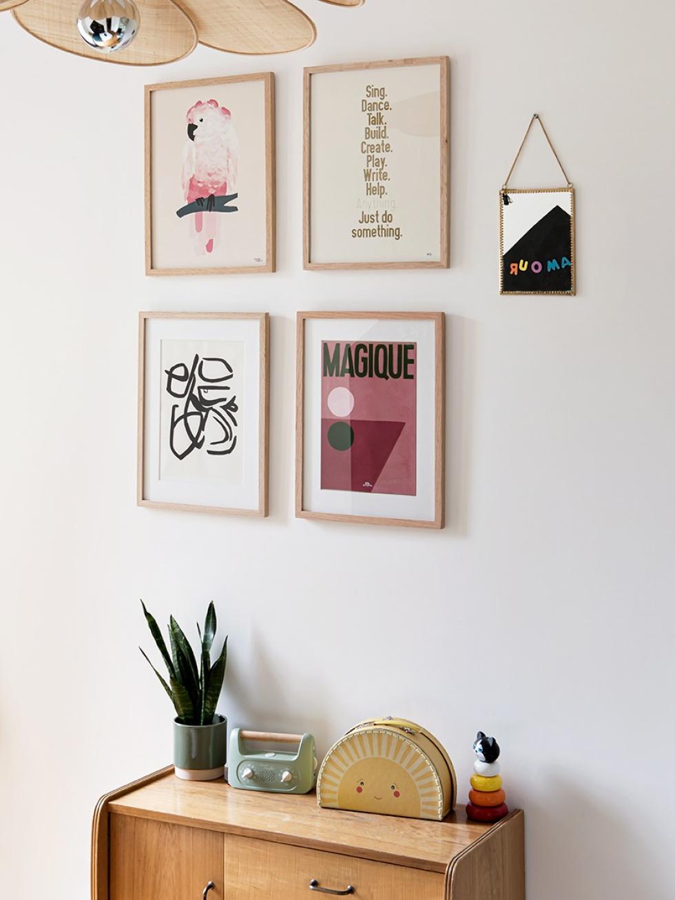 Wall of frames