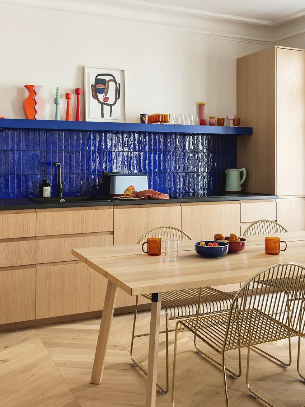 Kitchen in natural oak