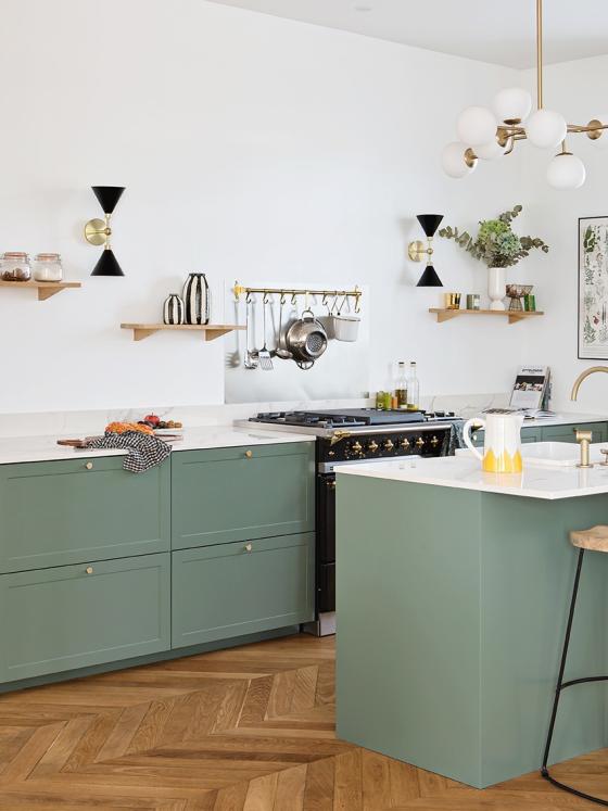 Green shaker kitchen
