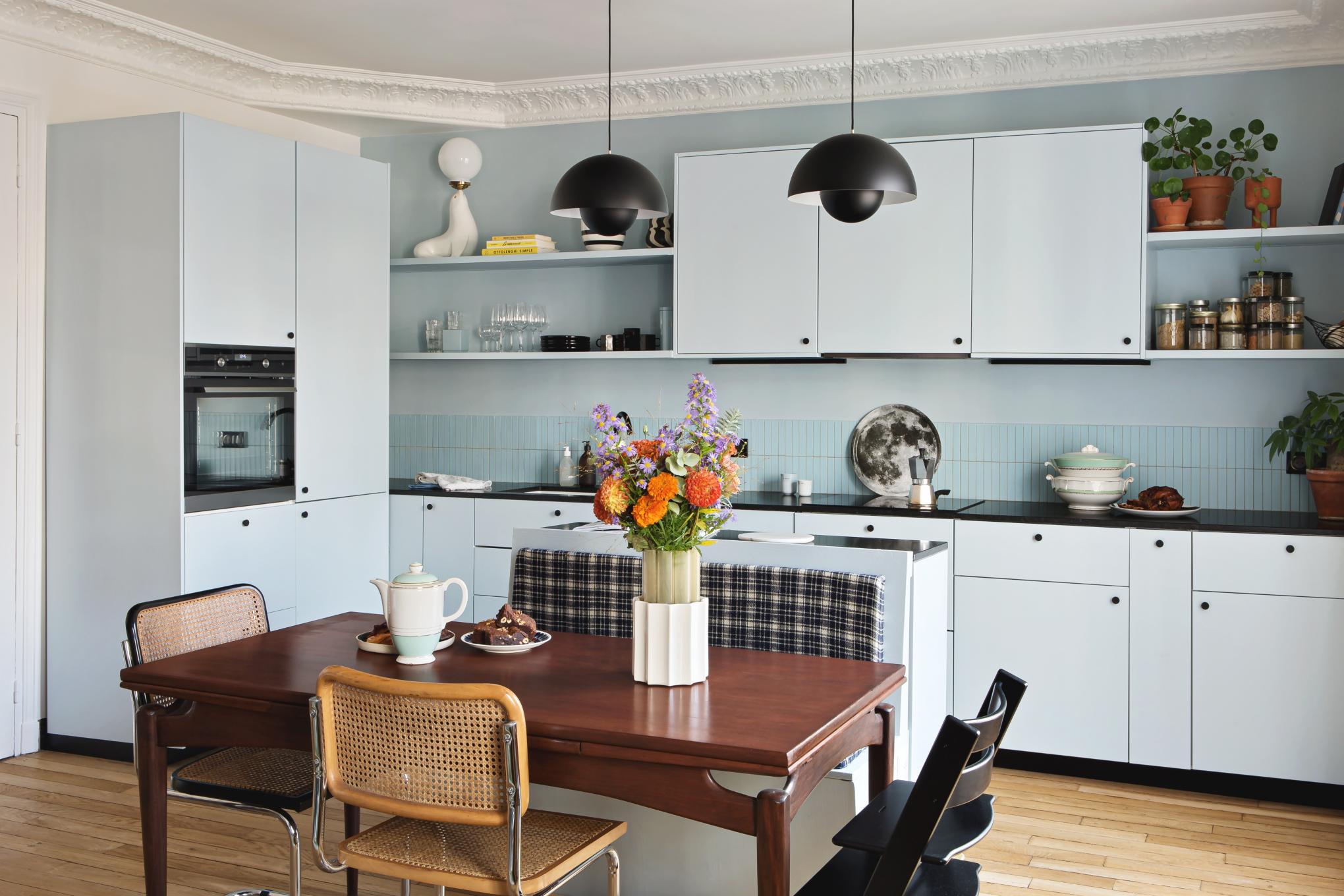 Kitchen in Blue 04 - Ciel voilé matte lacquer