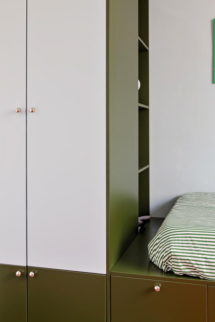 Porte 25x185cm - charnières à gauche
