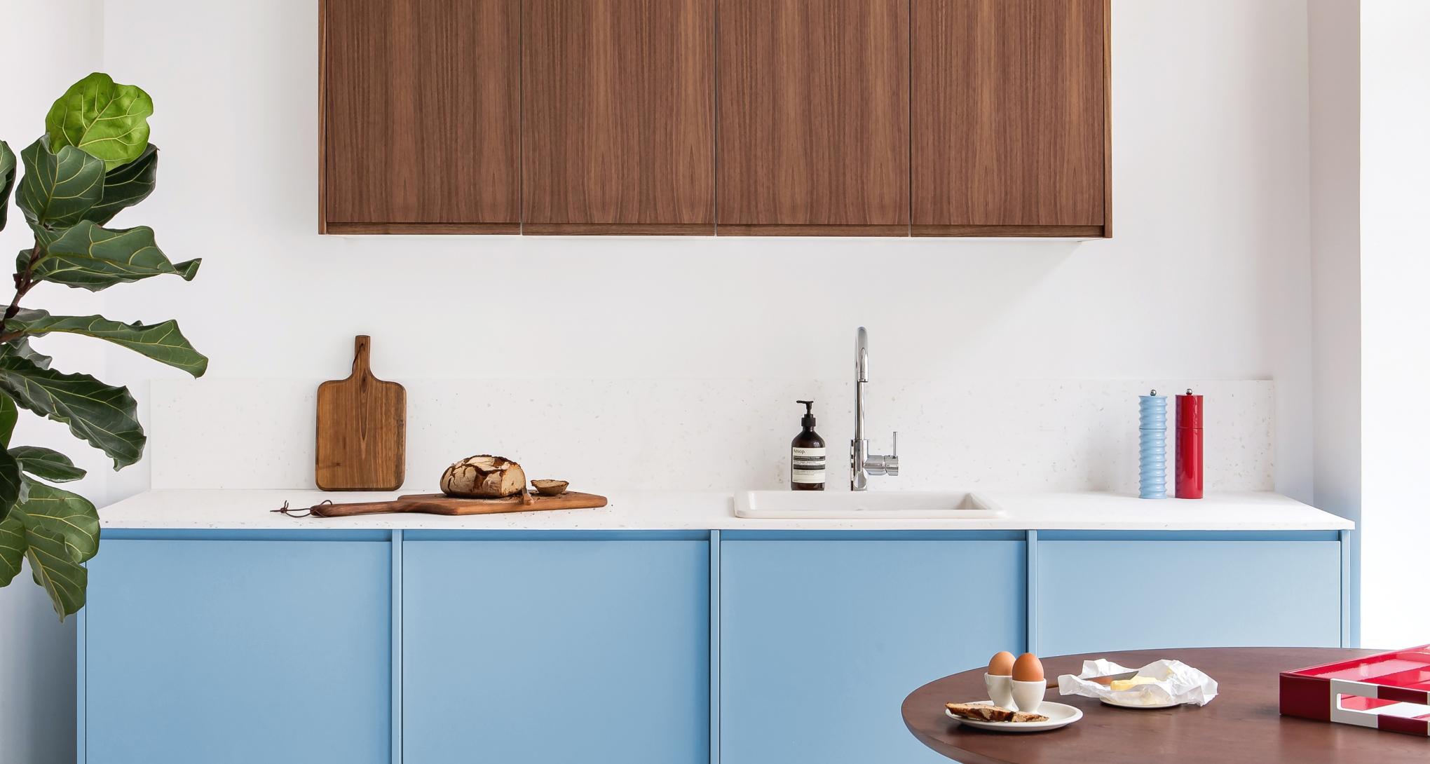 Cuisine Bleu Iceberg et Noyer